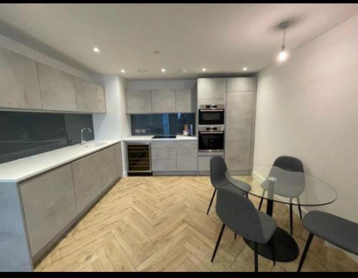 Brand New Luxury Manchester City Centre 2 Bed Apartment Skyline Views Kültér fotó