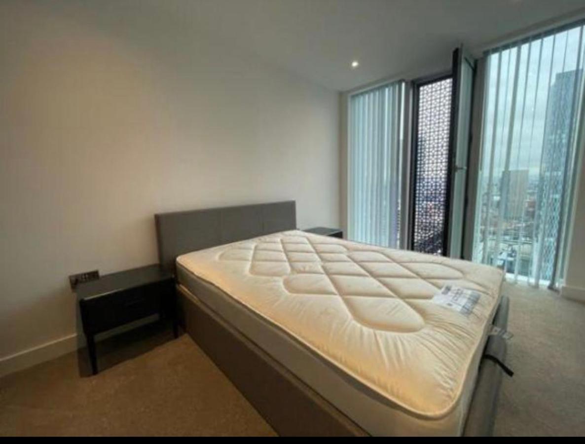 Brand New Luxury Manchester City Centre 2 Bed Apartment Skyline Views Kültér fotó
